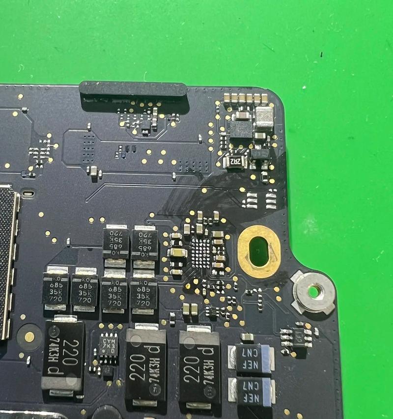 苹果电脑关机时的屏幕显示是什么样的？有何不同？
