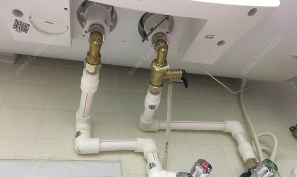 圆筒热水器水管的安装方法是什么？需要哪些工具？