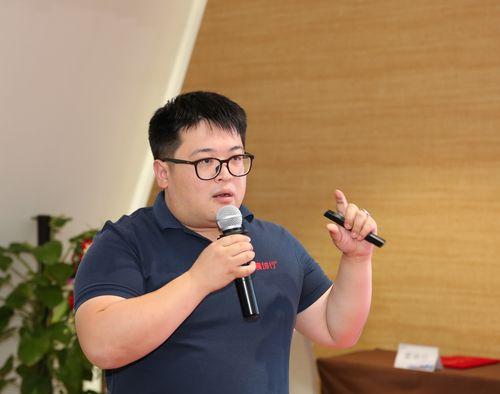 浩行摄影数码相机店的评价如何？