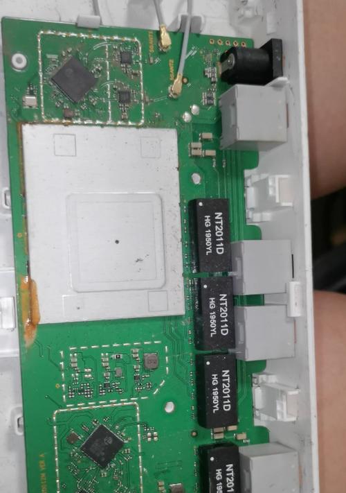 华为路由器灯绿闪是哪里出了问题？