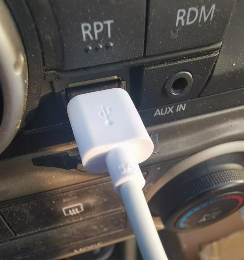 p70充电器功率是多少？支持多快的快充技术？