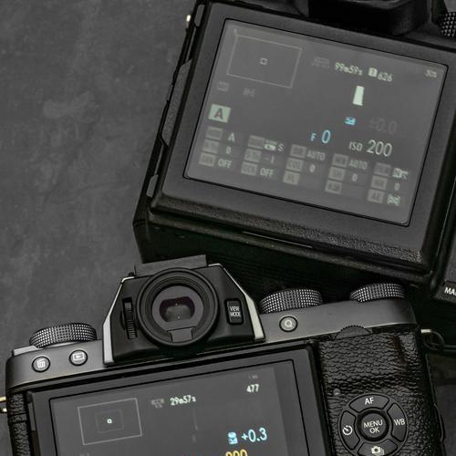 xt100相机镜头调节方法是什么？