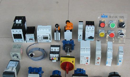 充电器上的signal指示是什么意思？有何作用？