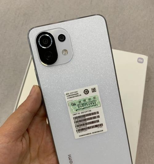 小米11青春旗舰版性能如何？用户评价怎样？