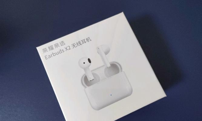荣耀e5i耳机保护套的正确安装方法是什么？