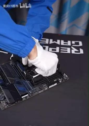 神龙显卡灯光关闭的具体操作是什么？