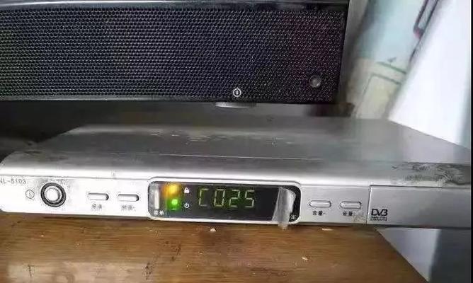 机顶盒怎么只亮电源灯不亮？电源灯亮但机顶盒不工作的原因是什么？
