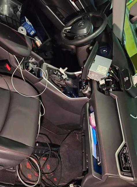 汽车怎么放低音炮喇叭视频？安装步骤是什么？